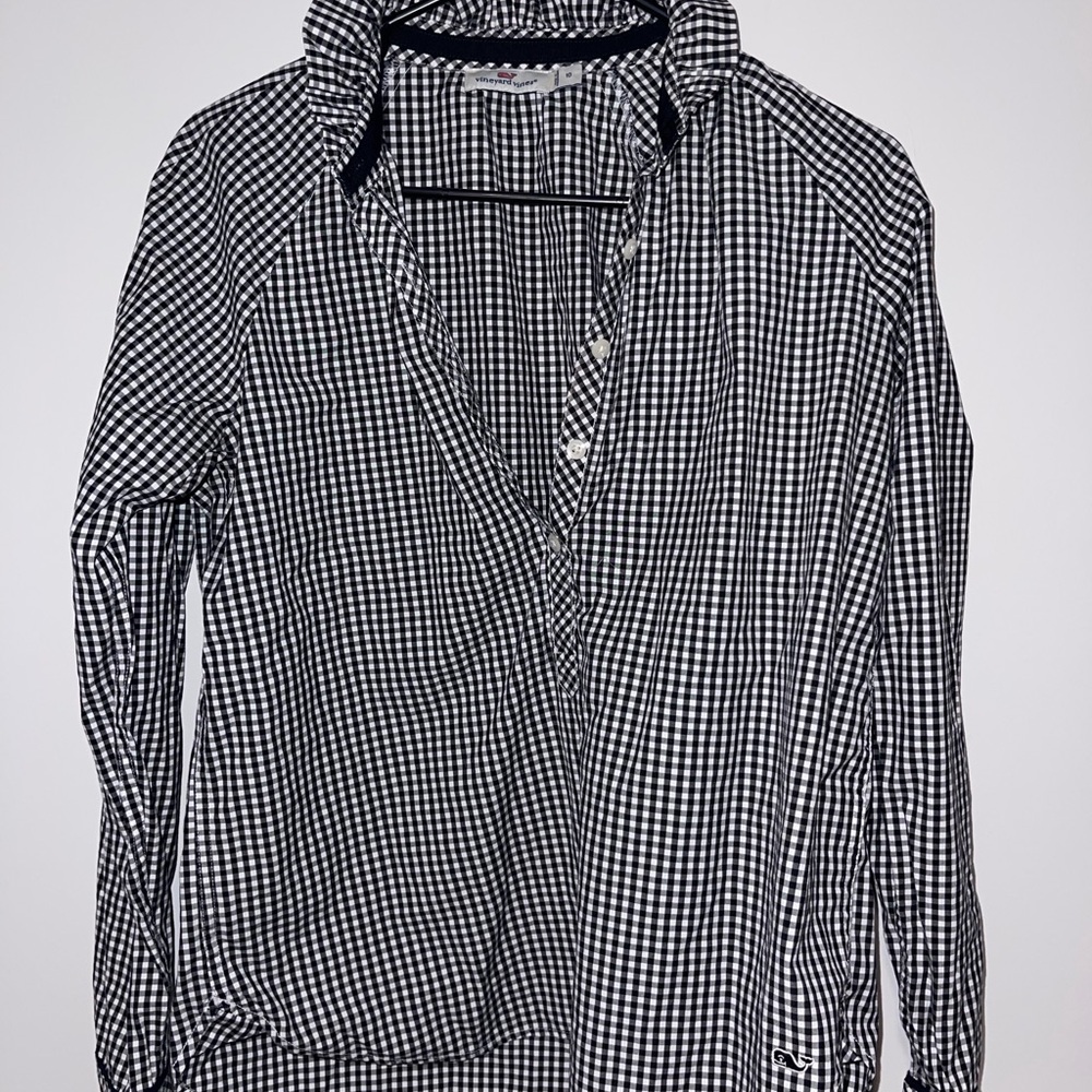 Women’s Vineyard Vines White Checkered Button-Up Shirt size: medium